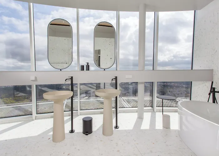 Hotel Tv Tower Debesys *