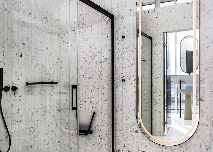 ホテル Tv Tower Debesys ヴィリニュス