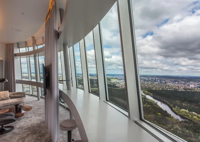 Tv Tower Debesys Hotel Vilnius